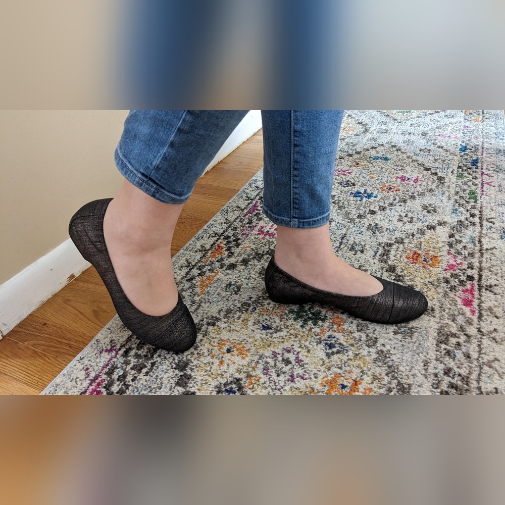 Dansko flats